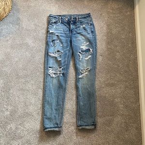 American Eagle high waisted tom girl Jeans size 0